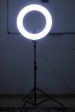 18-Inch LED Ring Light – Professional Selfie, Makeup, Photography & Video Lighting - Image 2